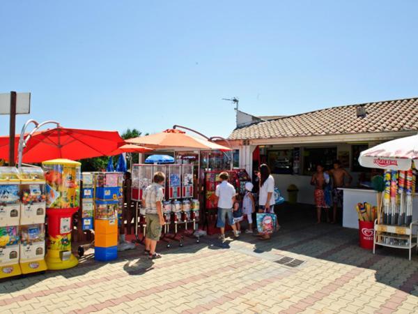 Oh! Campings La Brise Saintes-Maries-de-la-Mer Exterior photo